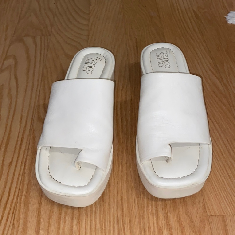 Franco Sarto white platform sandals Women’s US 9 EU 39